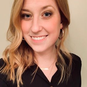 Meet your Posher, Dana